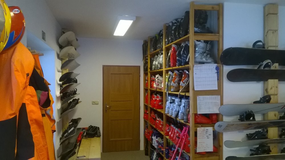 SKI AREÁL KUNČICE VE STARÉM MĚSTĚ POD SNĚŽNÍKEM