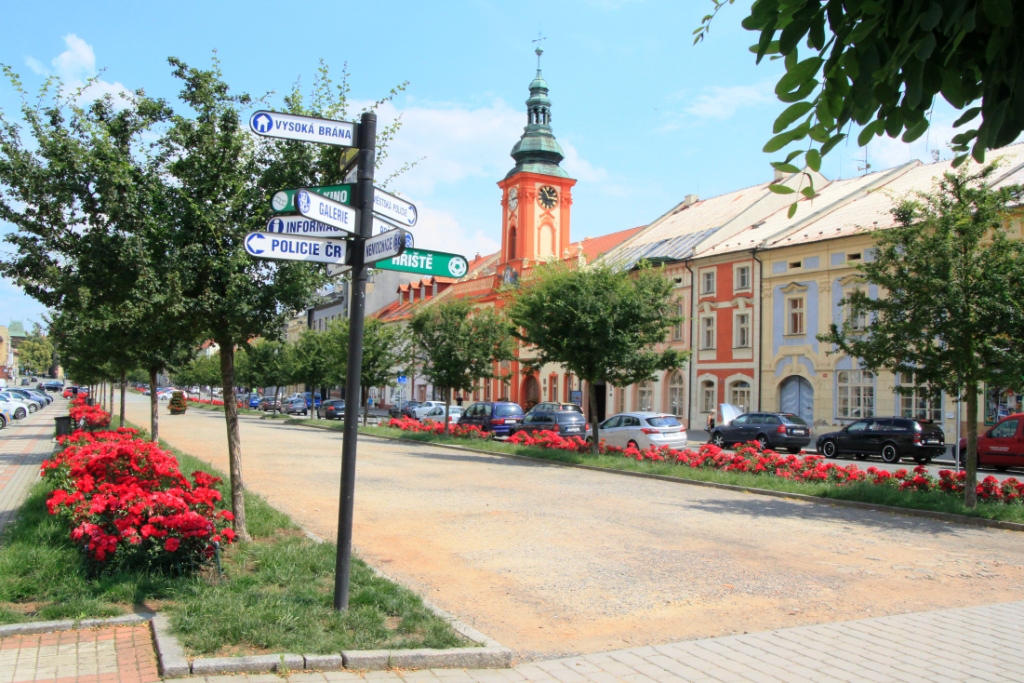 RAKOVNICKÁ RADNICE