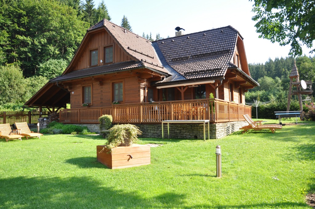 VALASK CHALUPY U PAZK VE VELKCH KARLOVICCH