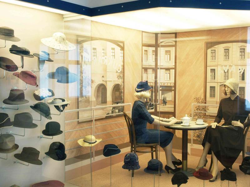 MUZEUM NOVOJIČÍNSKA - ZÁMEK V NOVÉM JIČÍNĚ
