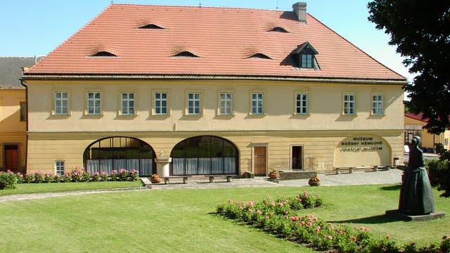 MUZEUM BOŽENY NĚMCOVÉ V ČESKÉ SKALICI