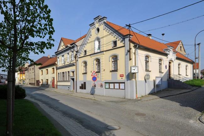 Úřad