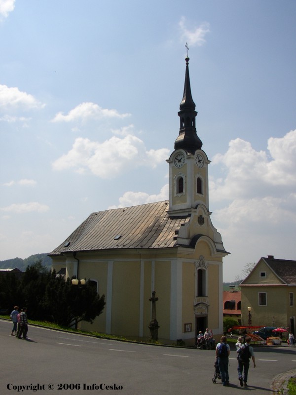 KOSTEL SV. MAXMILINA V HUKVALDECH