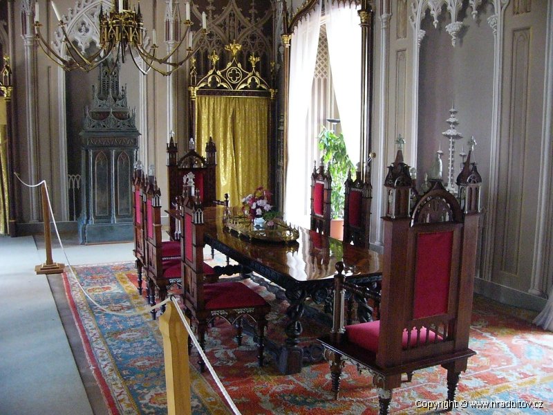 HRAD BÍTOV (NKP)